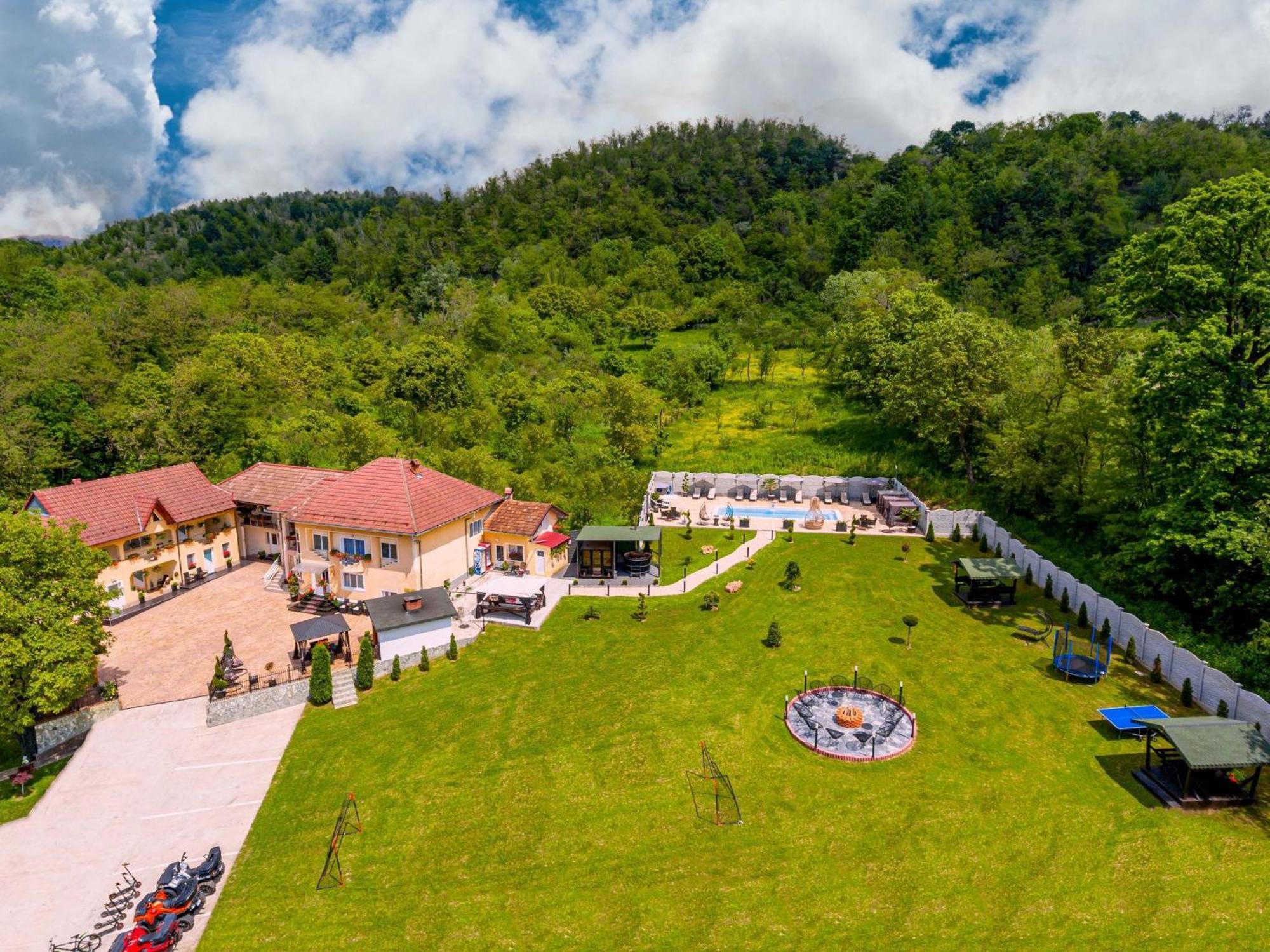 Valea Magurii 4*