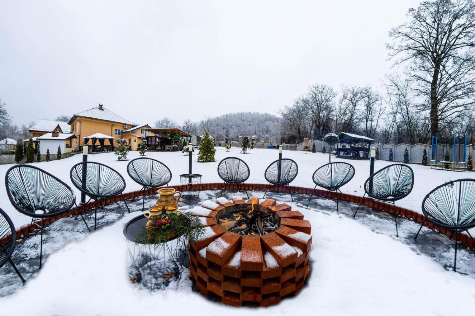 Valea Magurii Novaci-Străini